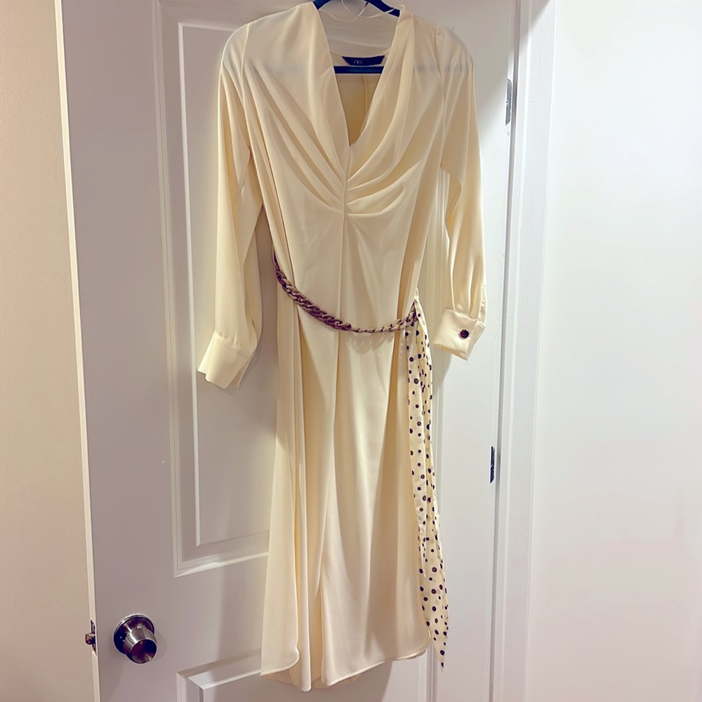 Zara white midi dress with belt